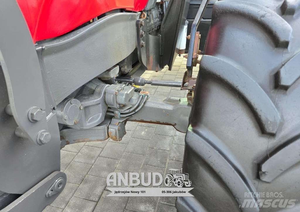 Massey Ferguson 5465 Tractors