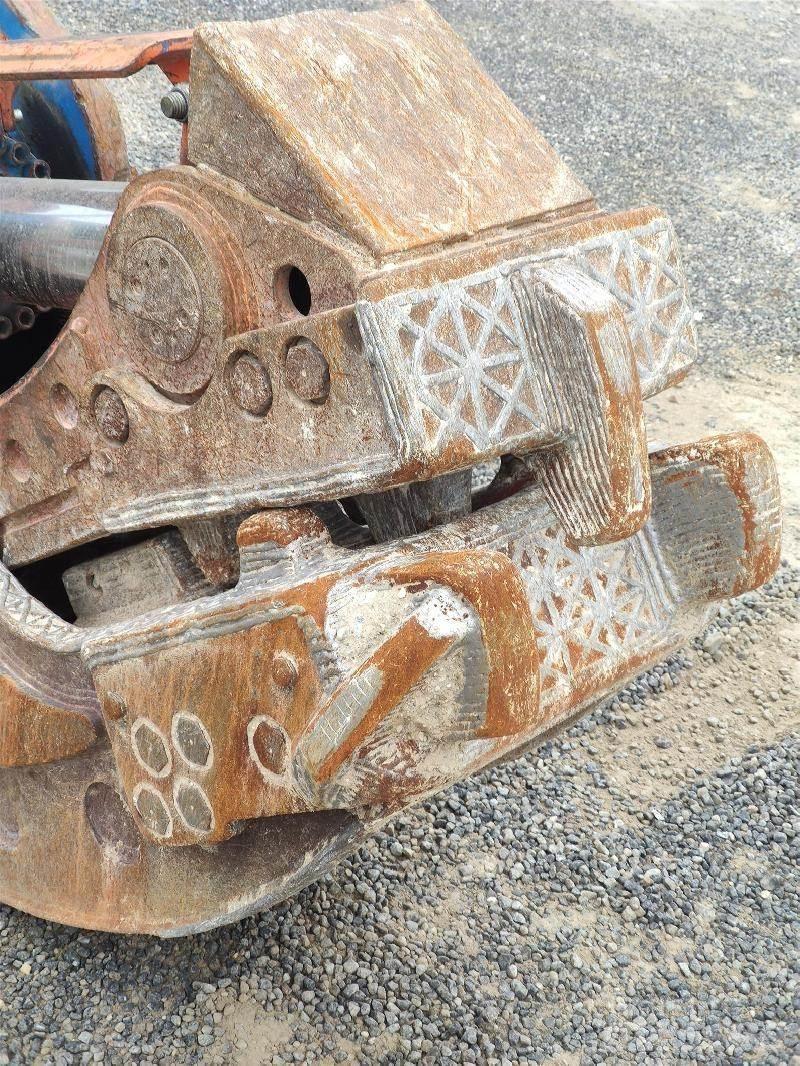  EMB VP2000 Pulveriser (Demolition Crusher ) 