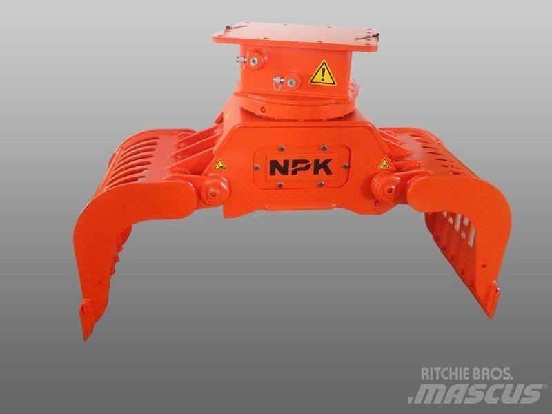 NPK DG-9 Grapples