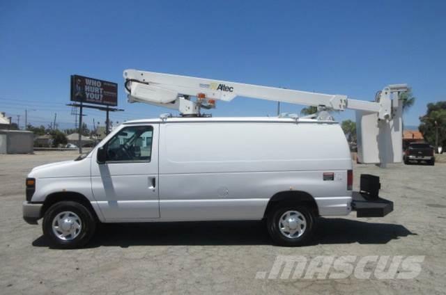 Ford E350 Recovery vehicles