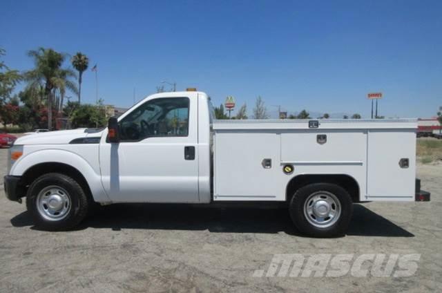 Ford F250 Recovery vehicles