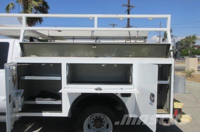 Ford F450 Recovery vehicles