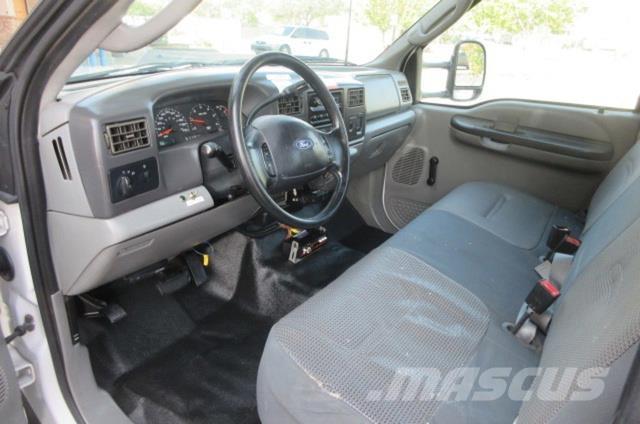 Ford F550 Recovery vehicles