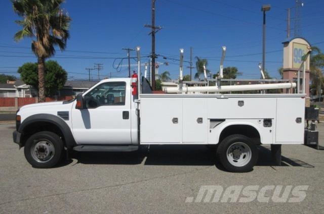 Ford F550 Recovery vehicles