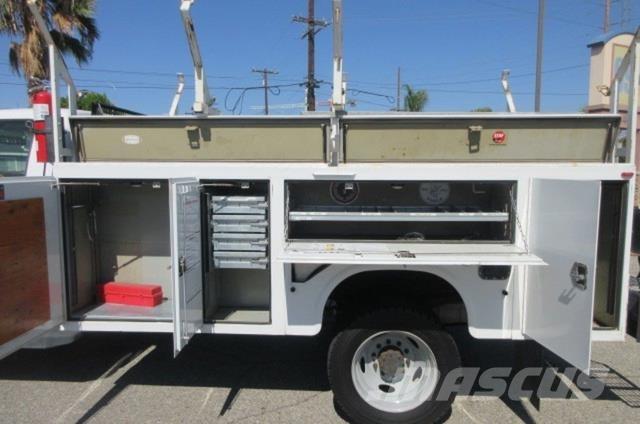 Ford F550 Recovery vehicles