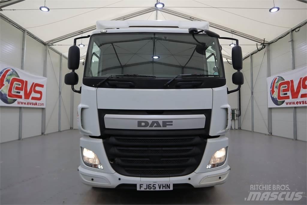 DAF CF330 Refrigerated containers