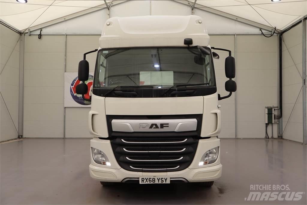 DAF CF450 Tractor Units
