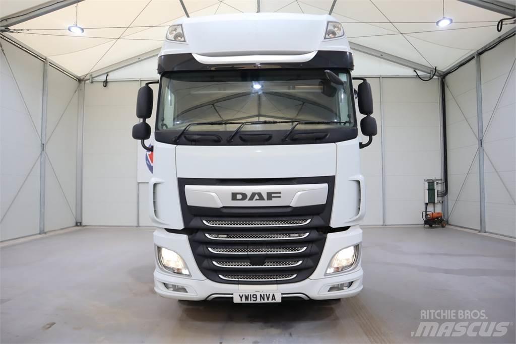 DAF XF530 Tractor Units