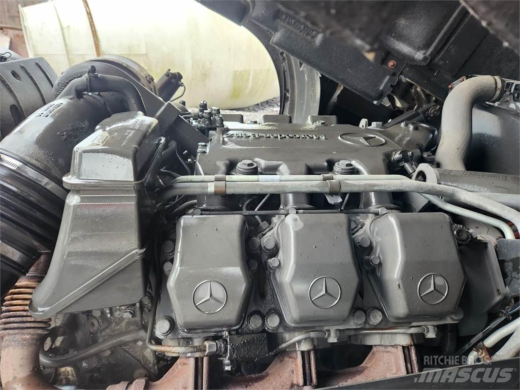 Mercedes-Benz ACTROS 1836 Tractor Units