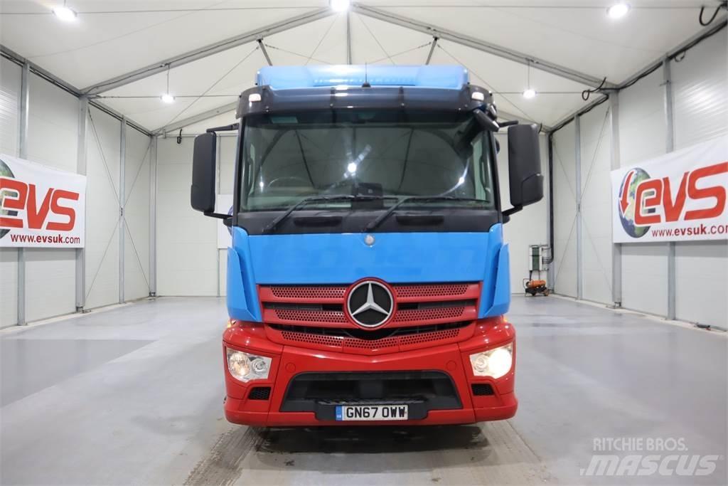 Mercedes-Benz ANTOS 1824 Curtainsider trucks