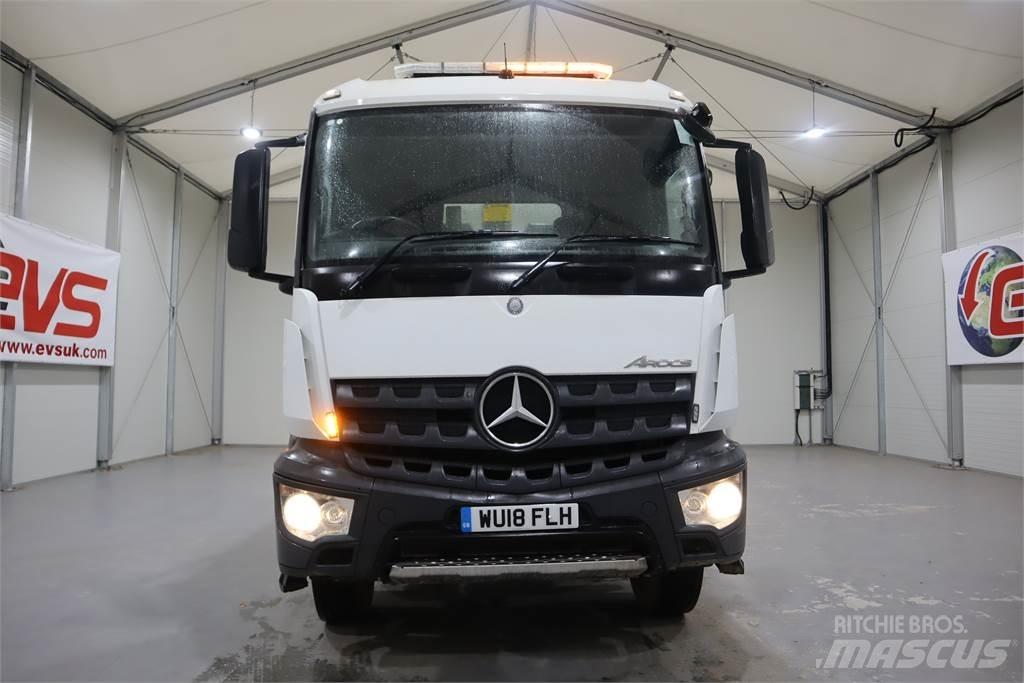 Mercedes-Benz AROCS 3240 Tipper trucks
