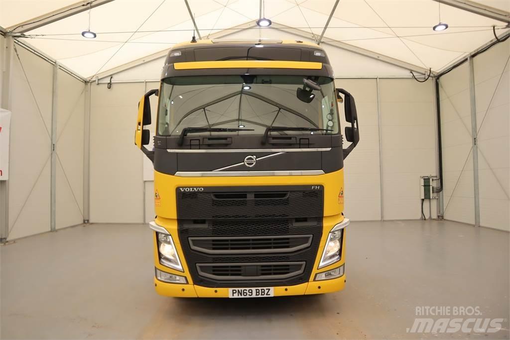 Volvo FH460 Tractor Units