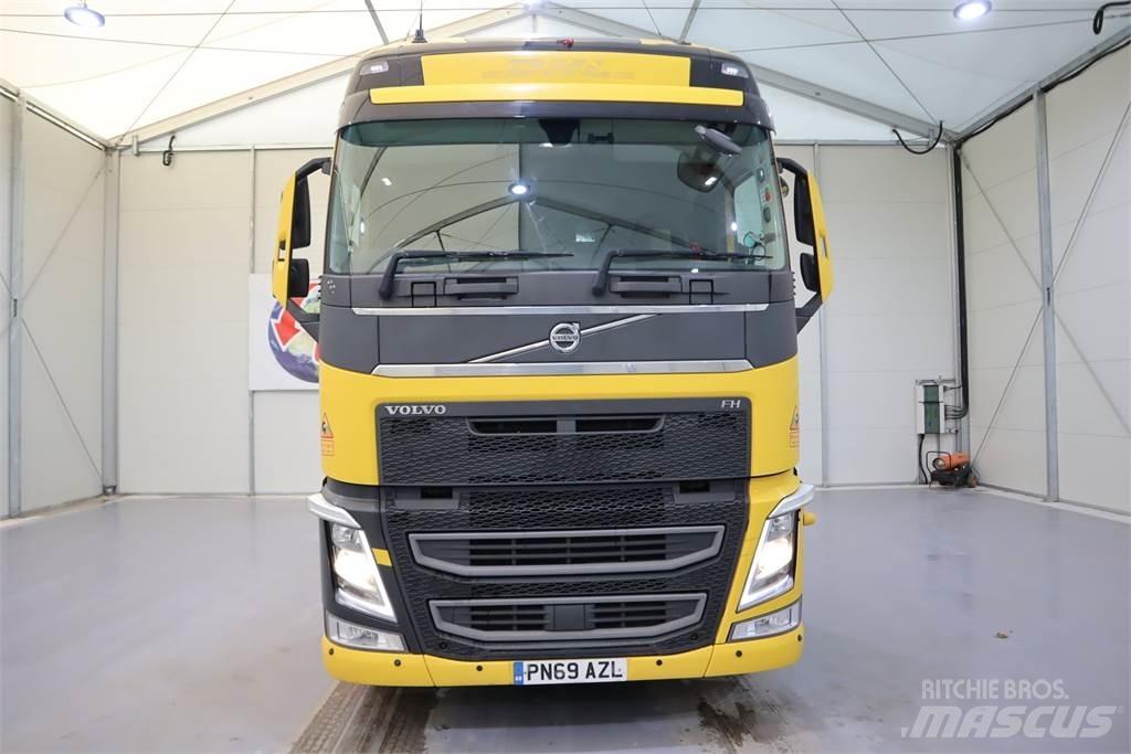 Volvo FH460 Tractor Units