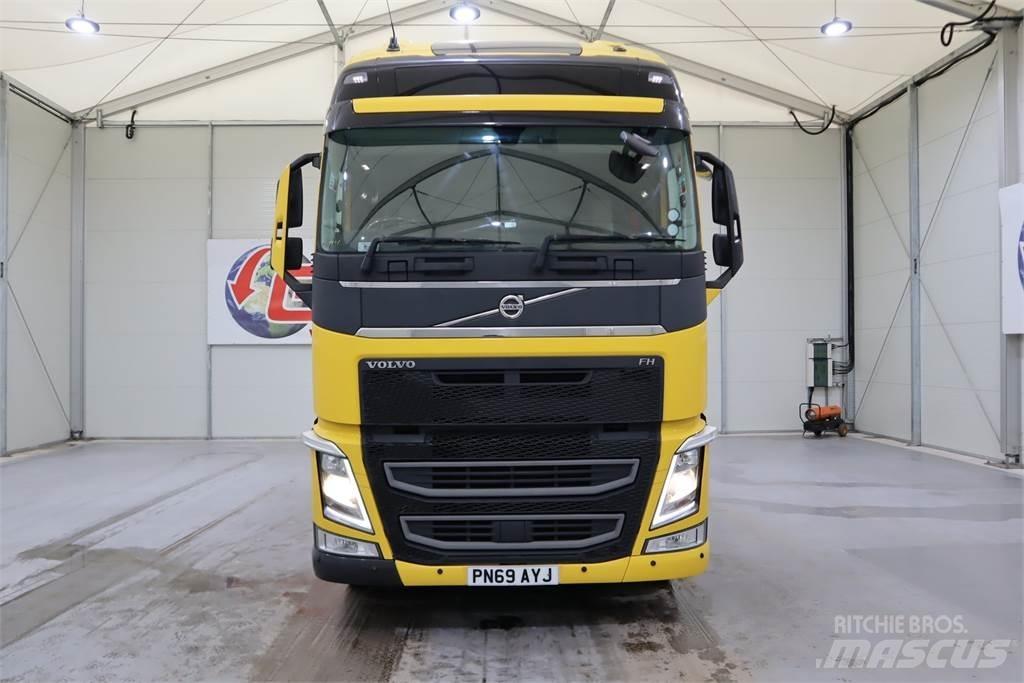 Volvo FH460 Tractor Units