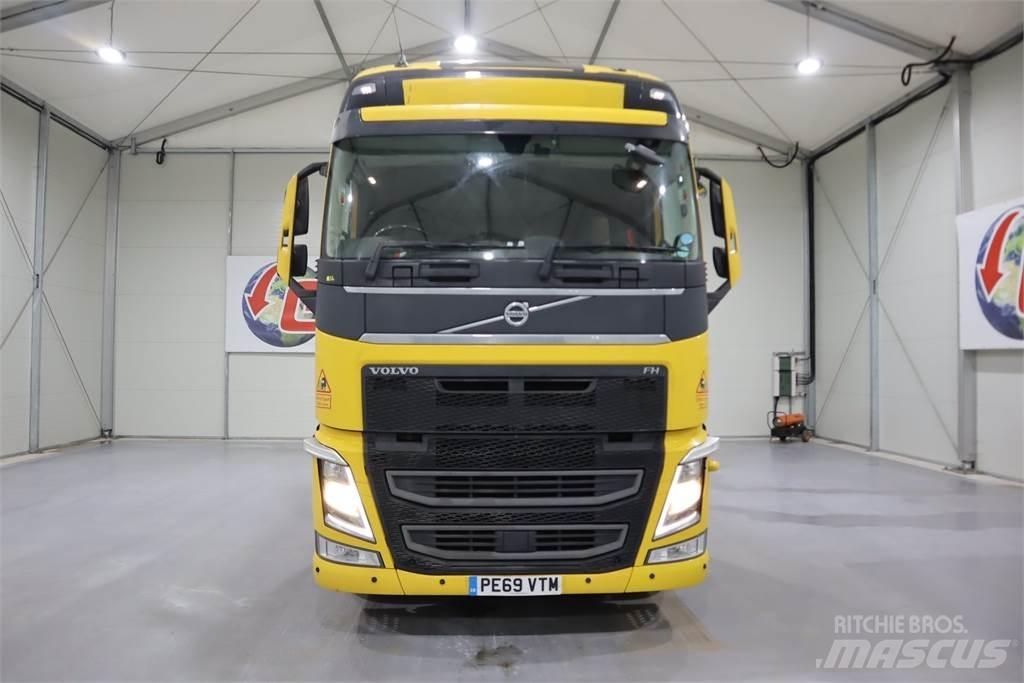 Volvo FH460 Tractor Units