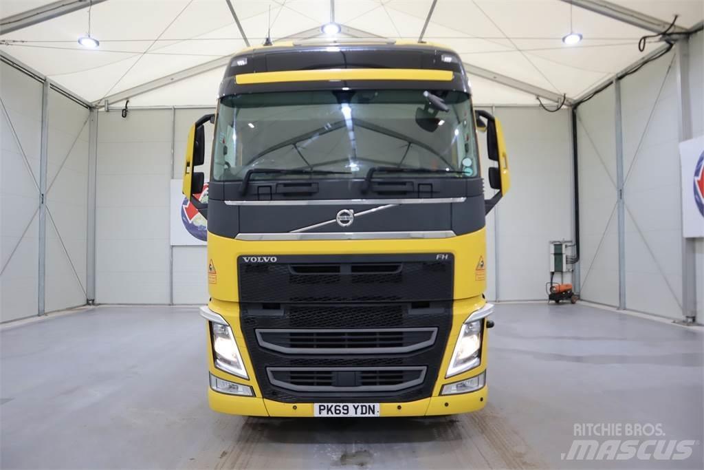 Volvo FH460 Tractor Units