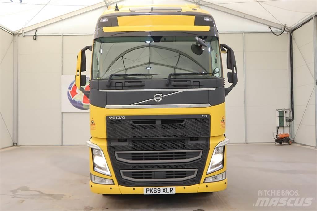 Volvo FH460 Tractor Units
