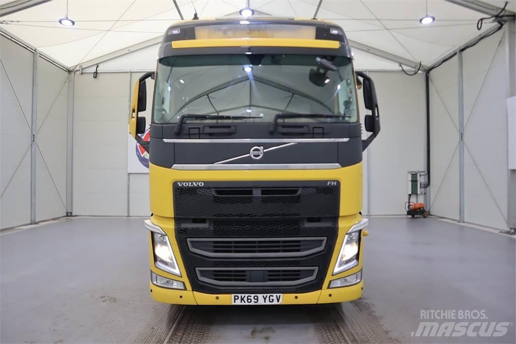 Volvo FH460 Tractor Units