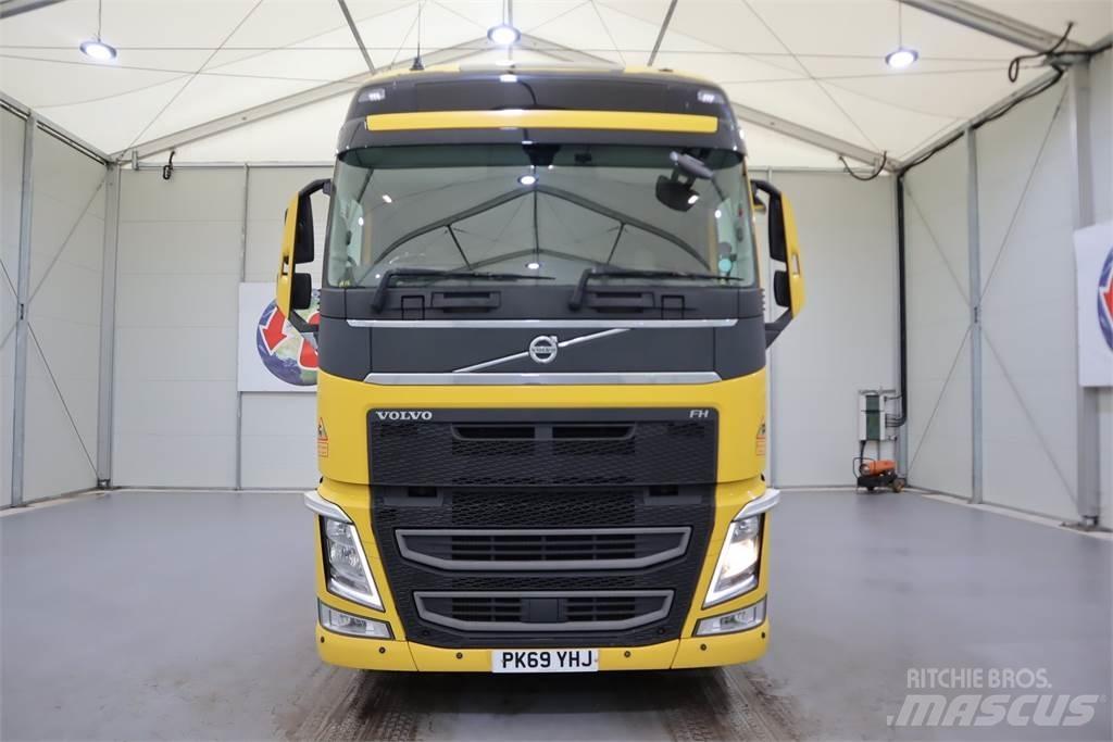 Volvo FH460 Tractor Units
