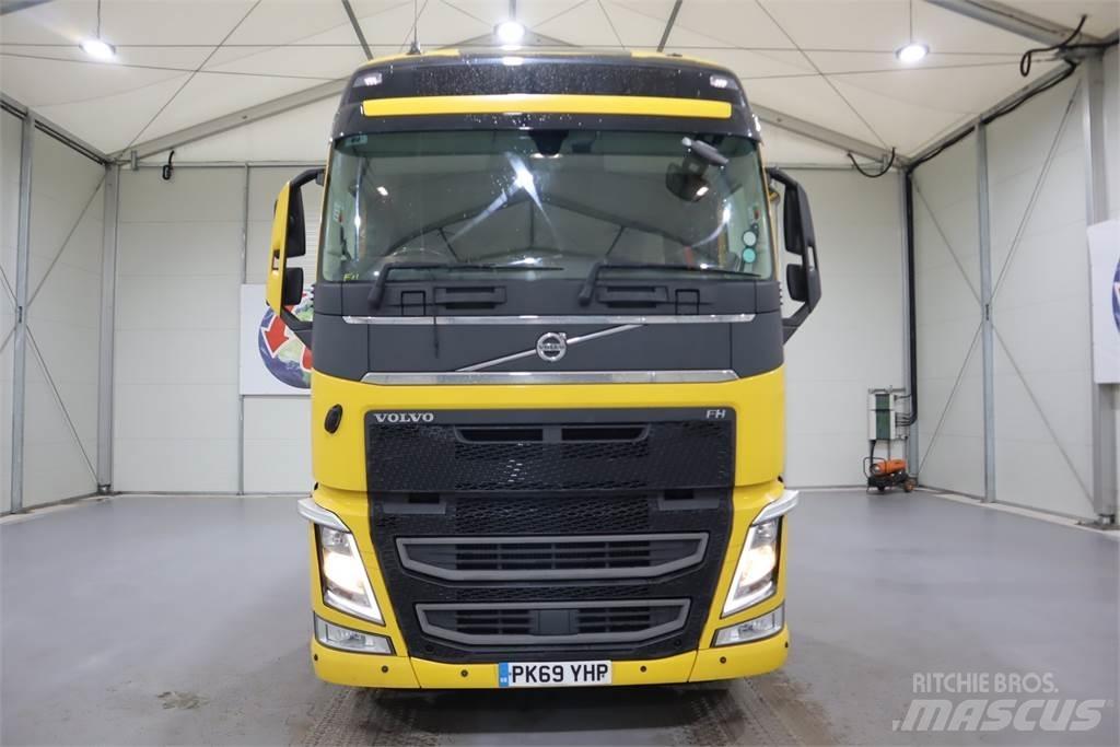 Volvo FH460 Tractor Units