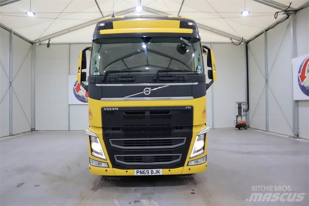 Volvo FH460 Tractor Units