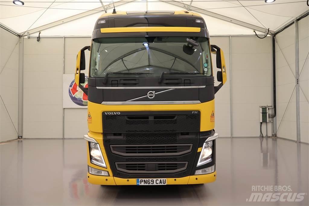 Volvo FH460 Tractor Units