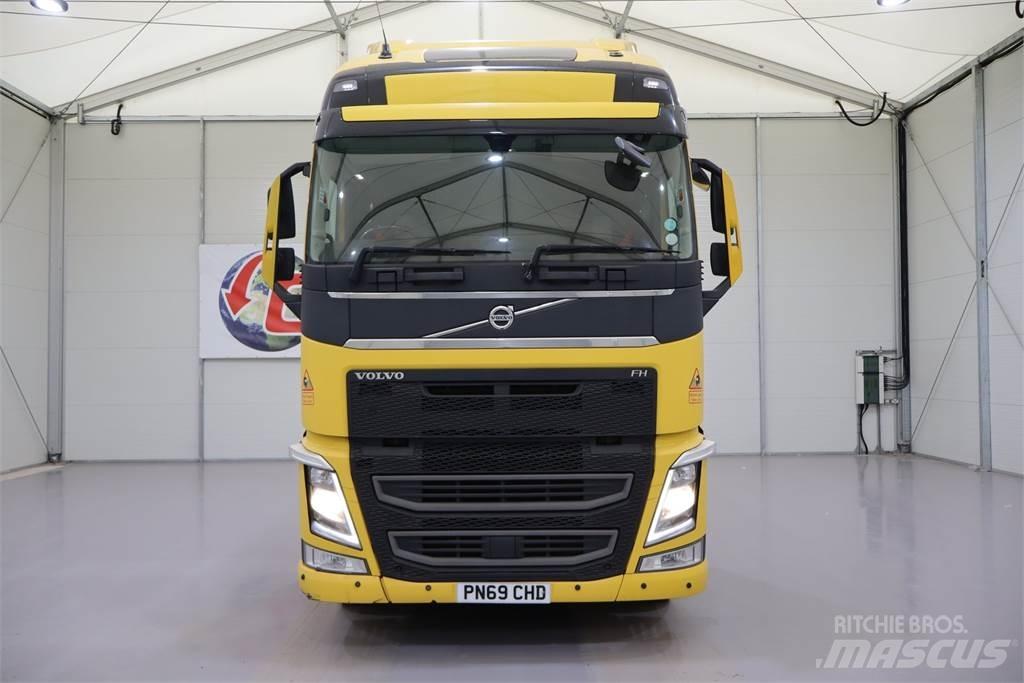 Volvo FH460 Tractor Units