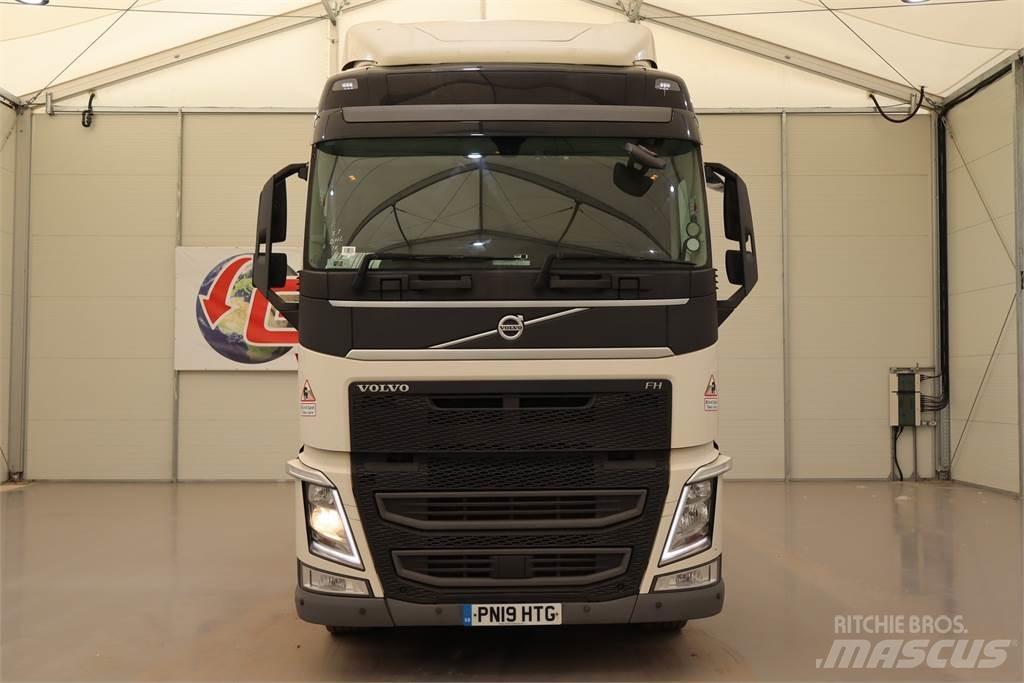 Volvo FH460 Tractor Units