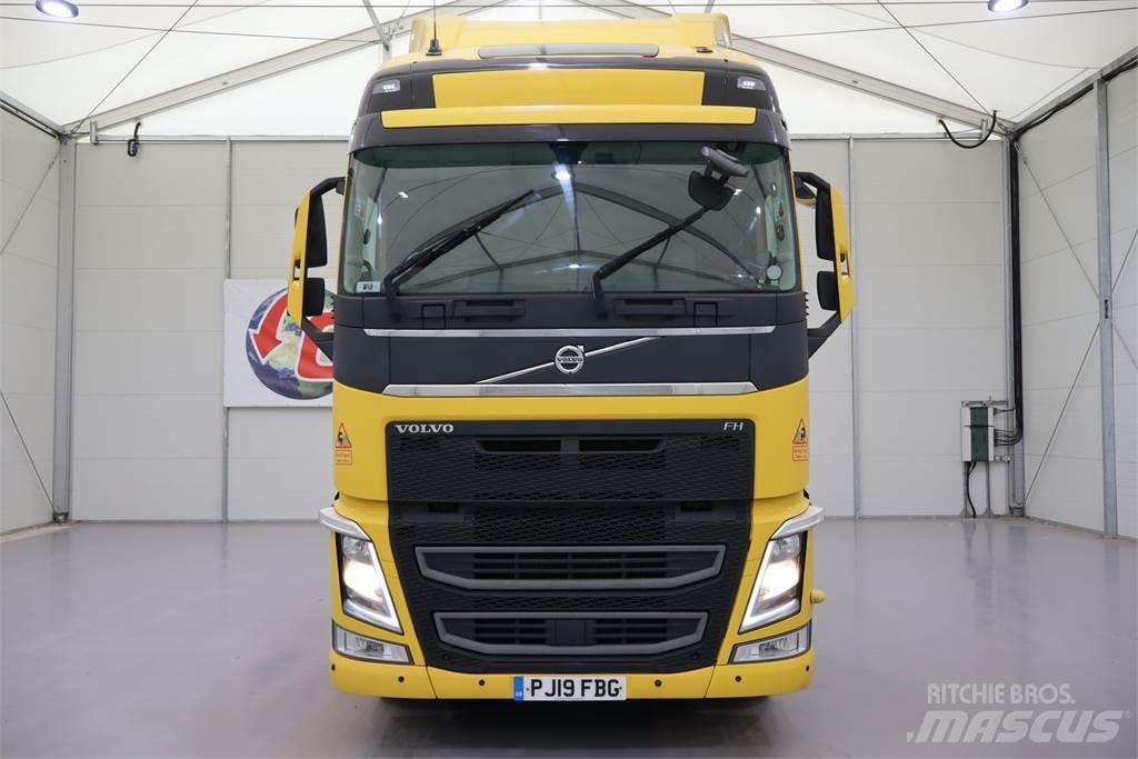 Volvo FH460 Tractor Units