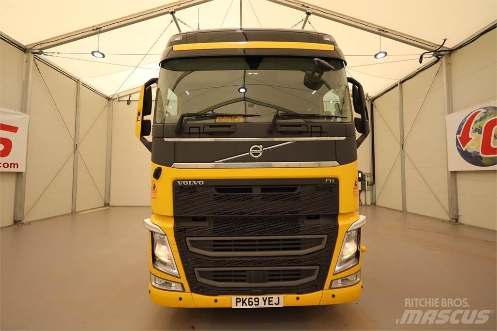 Volvo FH460 Tractor Units