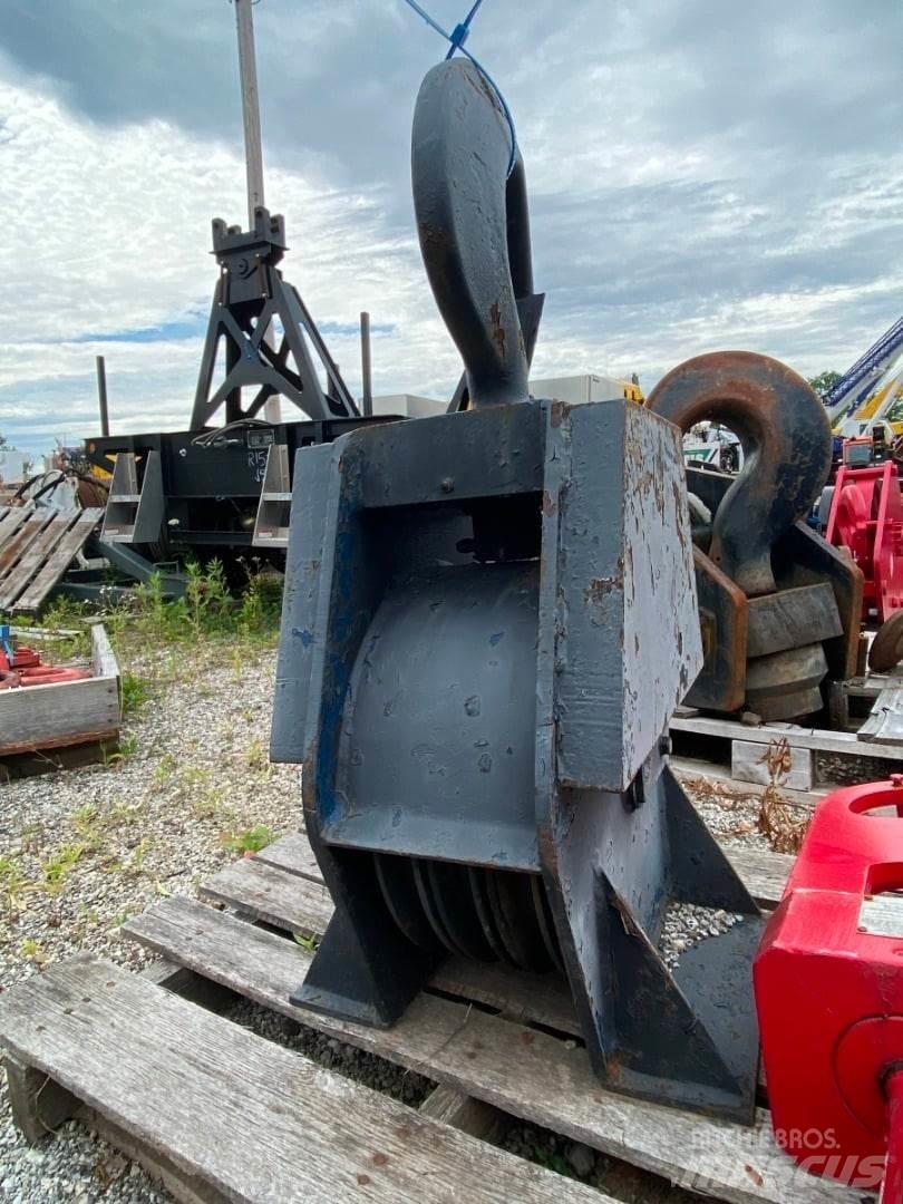 Johnson  Crane parts and equipment