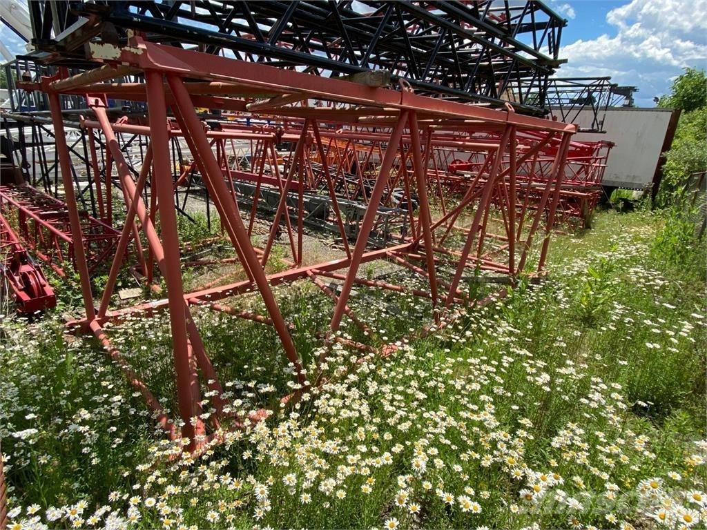 Manitowoc 179913-2 Booms and arms