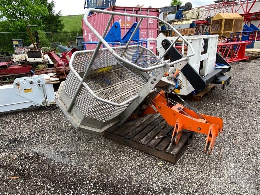 Mantis  Crane parts and equipment