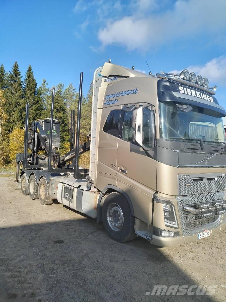 Volvo FH 16 750 Timber trucks