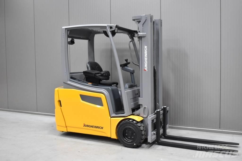 Jungheinrich EFG 220 Electric forklift trucks