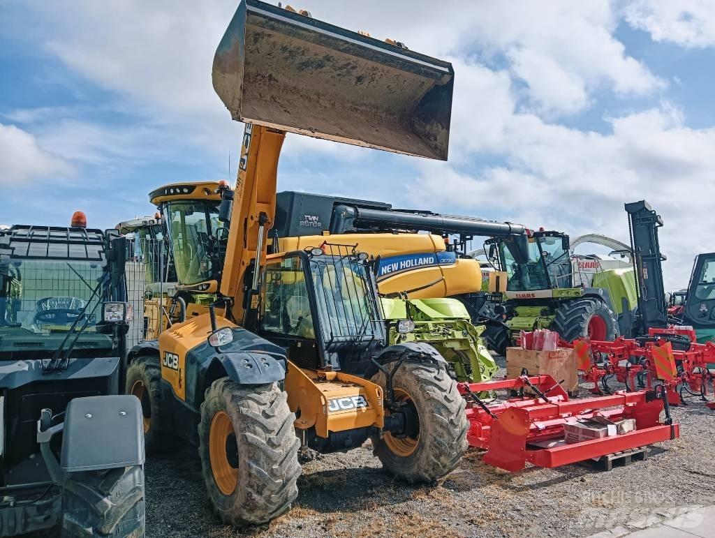 JCB 526-56 Agri Telehandlers for agriculture