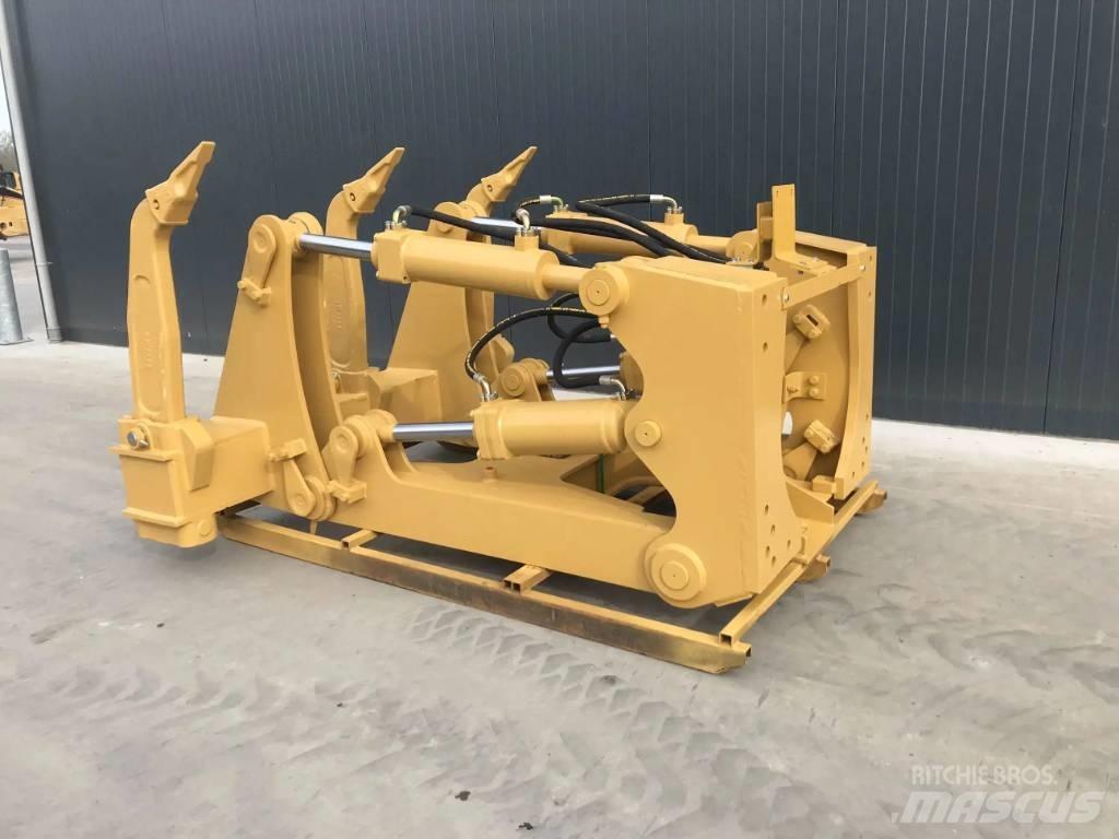 CAT D7R Scarifiers