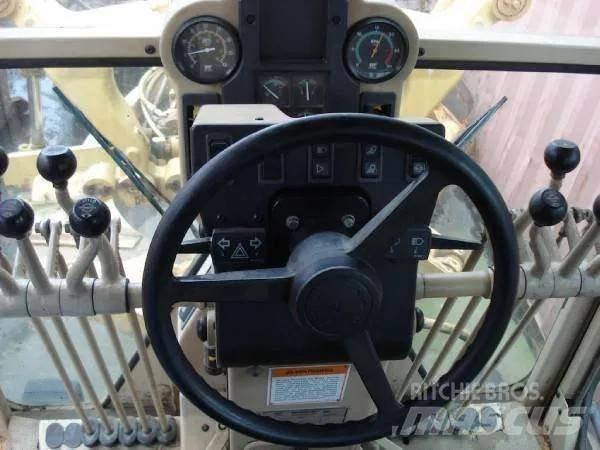 CAT 120H Graders
