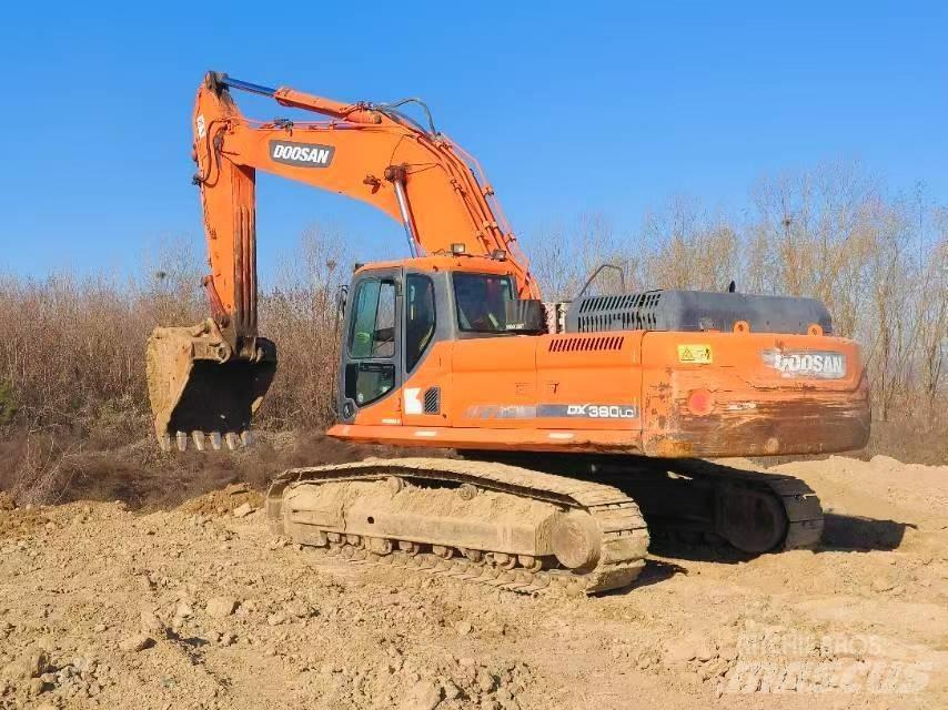 Doosan DX 380 LC Crawler excavators