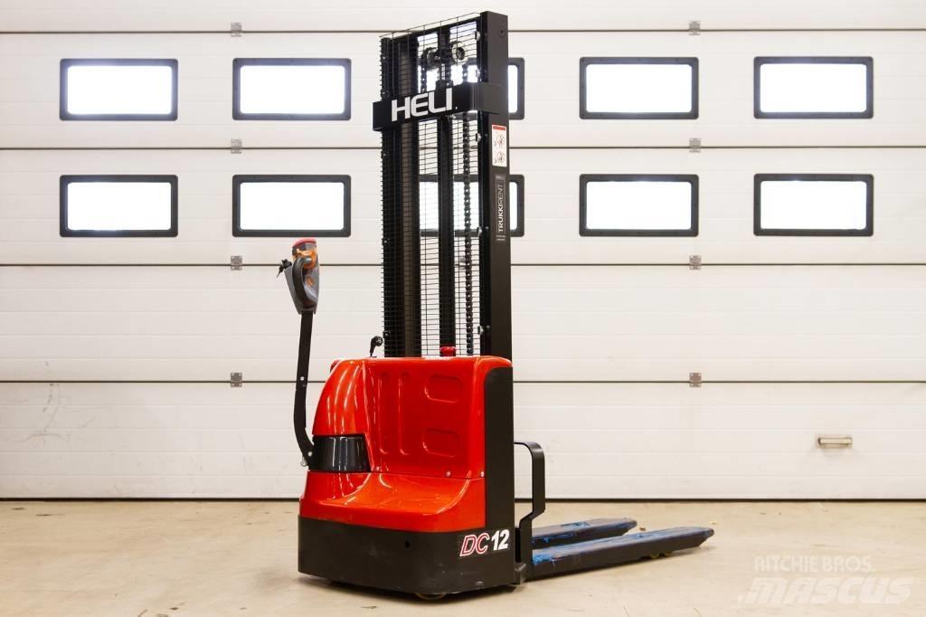 Heli CDD 12 Pedestrian stacker