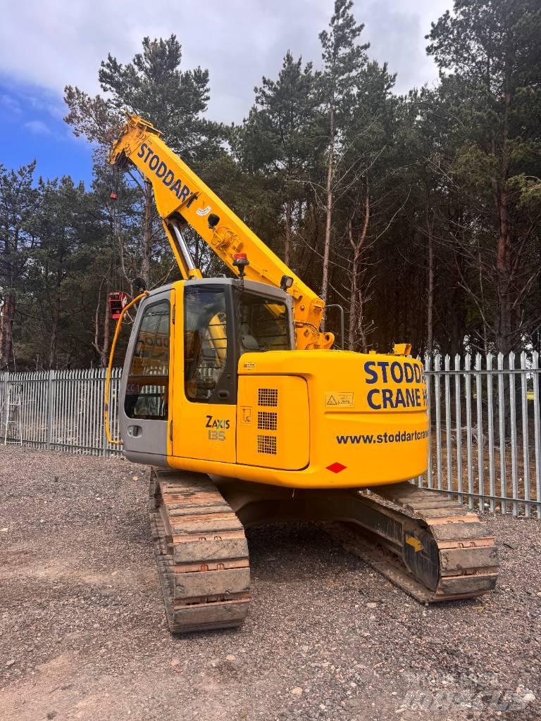 Hitachi ZX135UST Tracked cranes