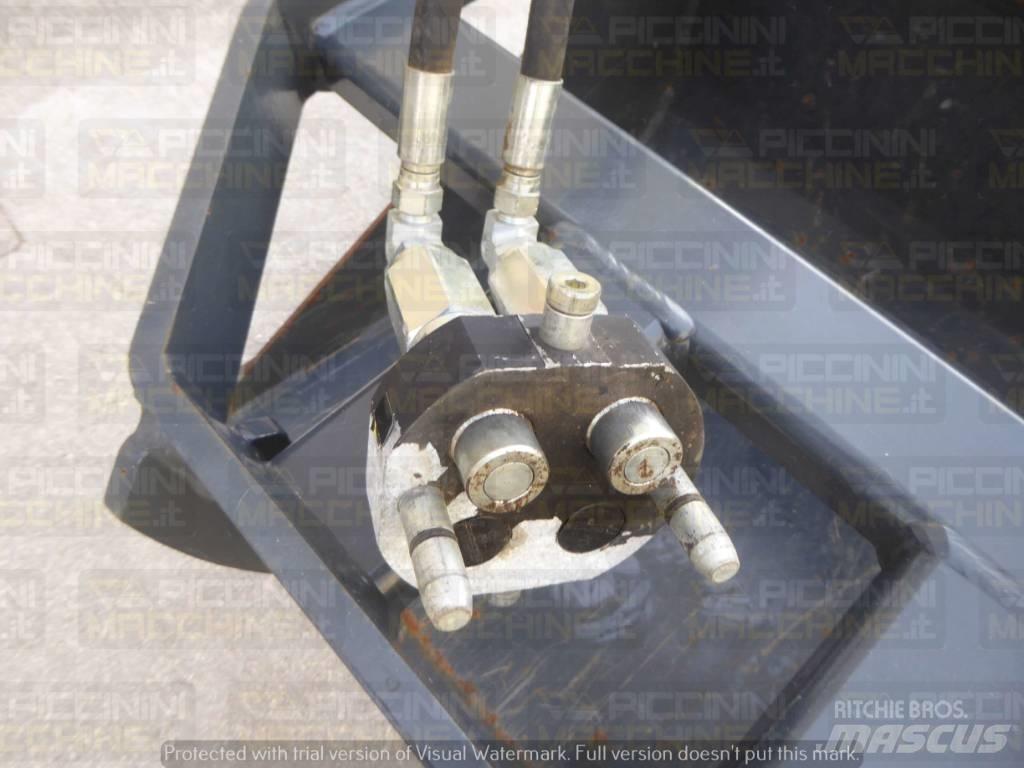 Avant A36323 Other loading and digging and accessories