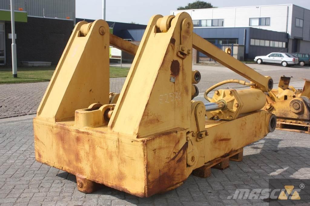 CAT D9H Ripper Other components