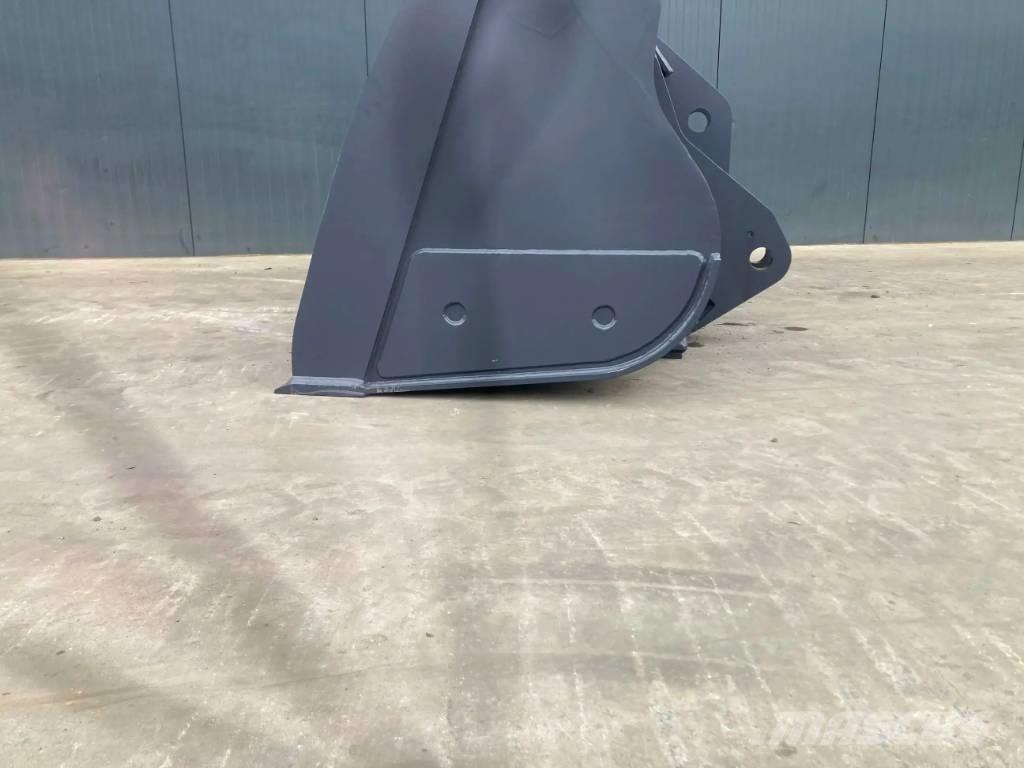 Volvo L90F Buckets