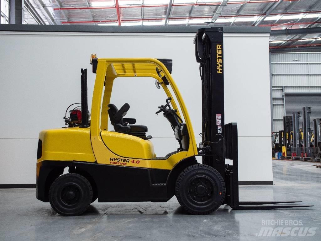 Hyster H4.0FT6 LPG trucks