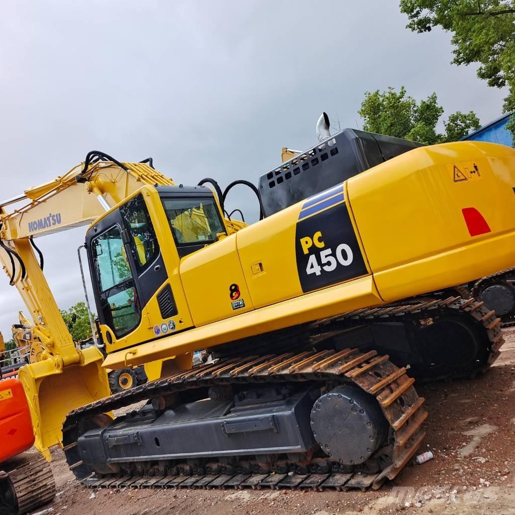 Komatsu PC 450 Crawler excavators