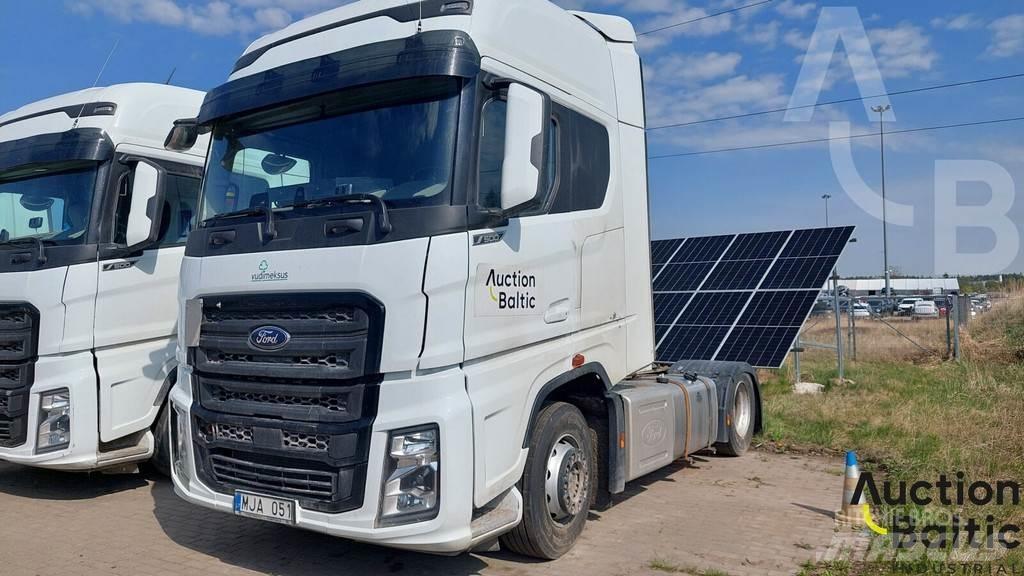 Ford F-MAX 500 Tractor Units