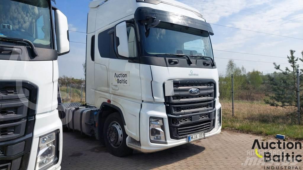 Ford F-MAX 500 Tractor Units
