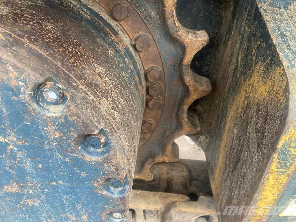 Hyundai HX 220 AL Crawler excavators