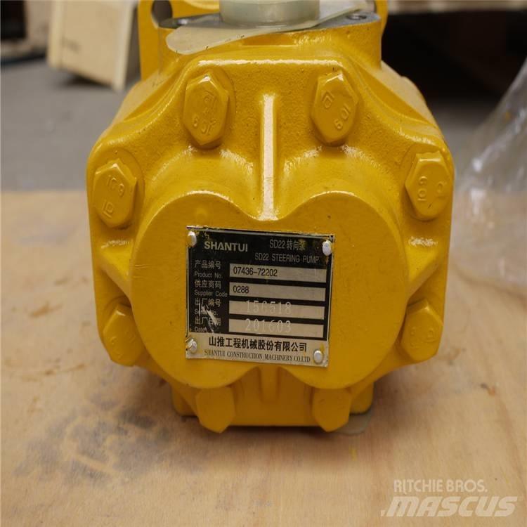 Komatsu D85A-18 pump Hydraulics